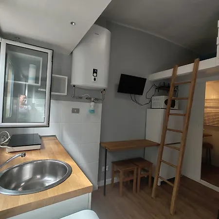La Casina Small Loft In Versilia *