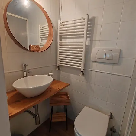 La Casina Small Loft In Versilia *